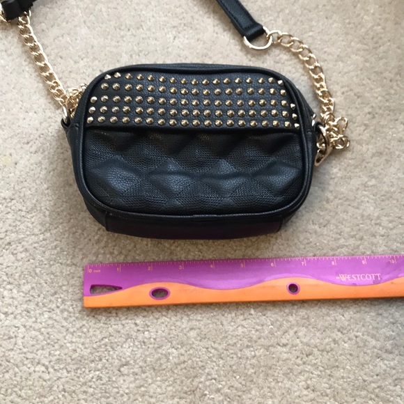 Love Culture Cross Body Bag. - Picture 4 of 4